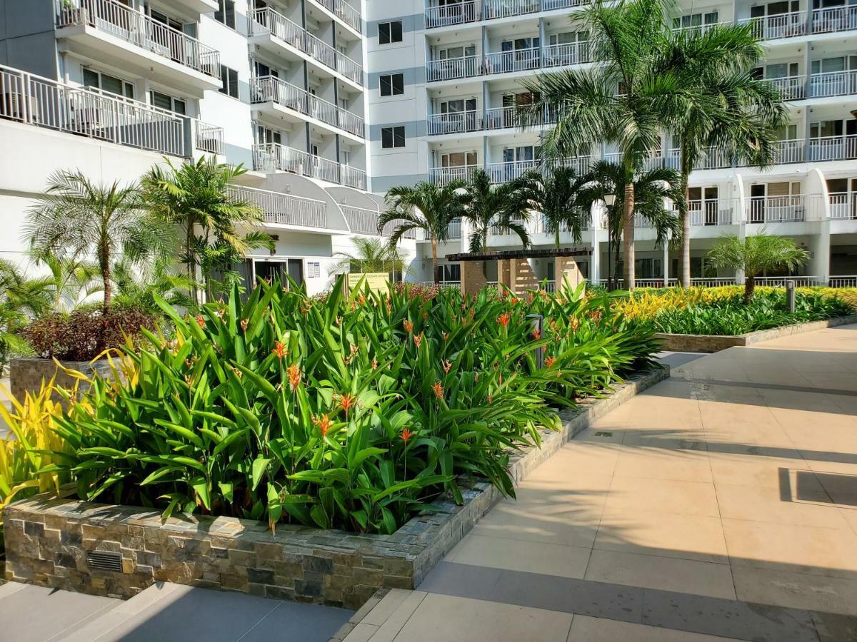 Shell Residence Manila Exterior photo
